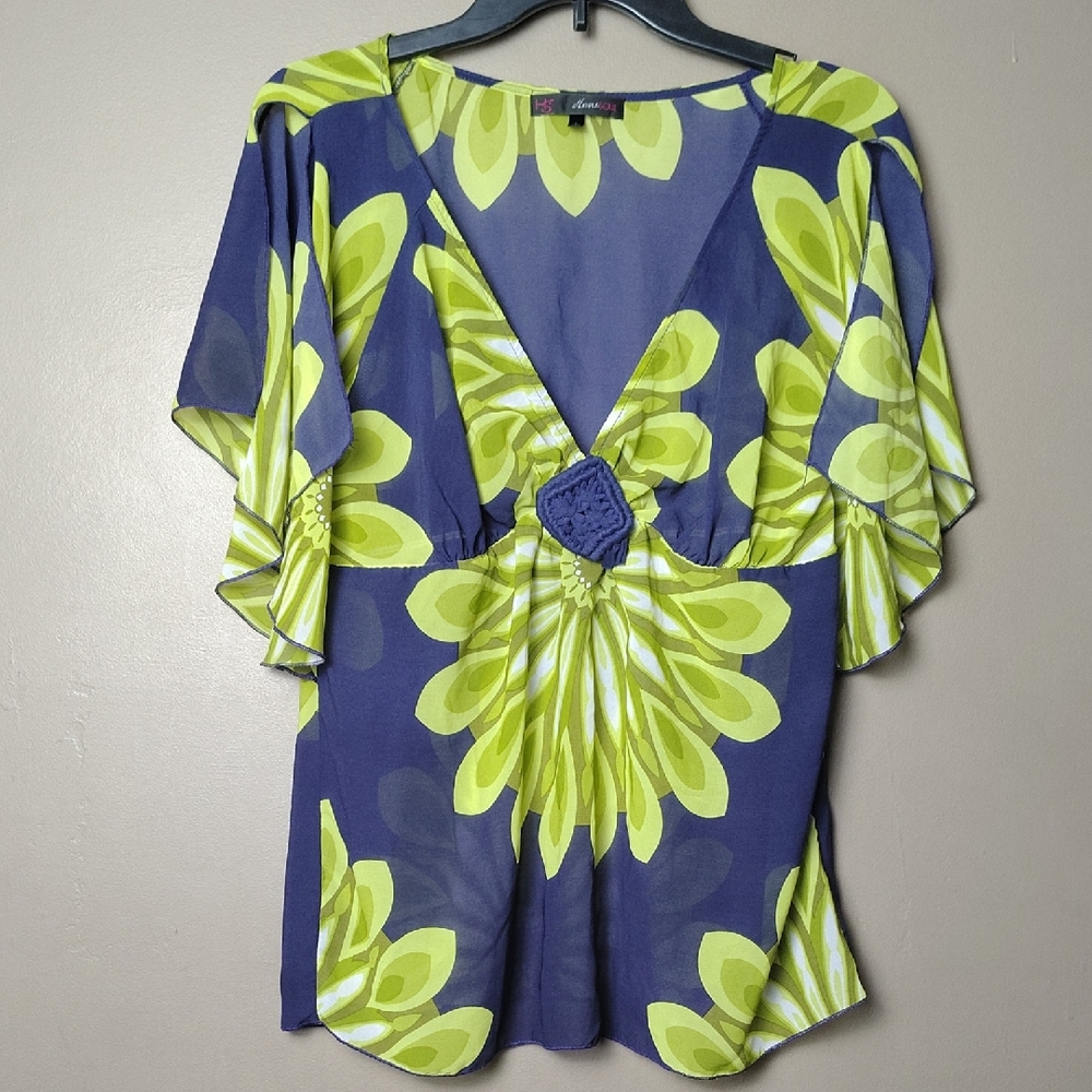 HS Heart Soul Blue/Green Patterned Sheer Blouse W Chest Embellishment Size L